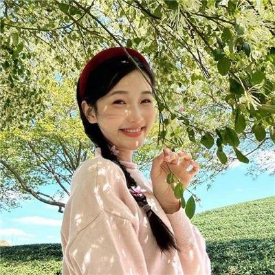 湛蓝青春海